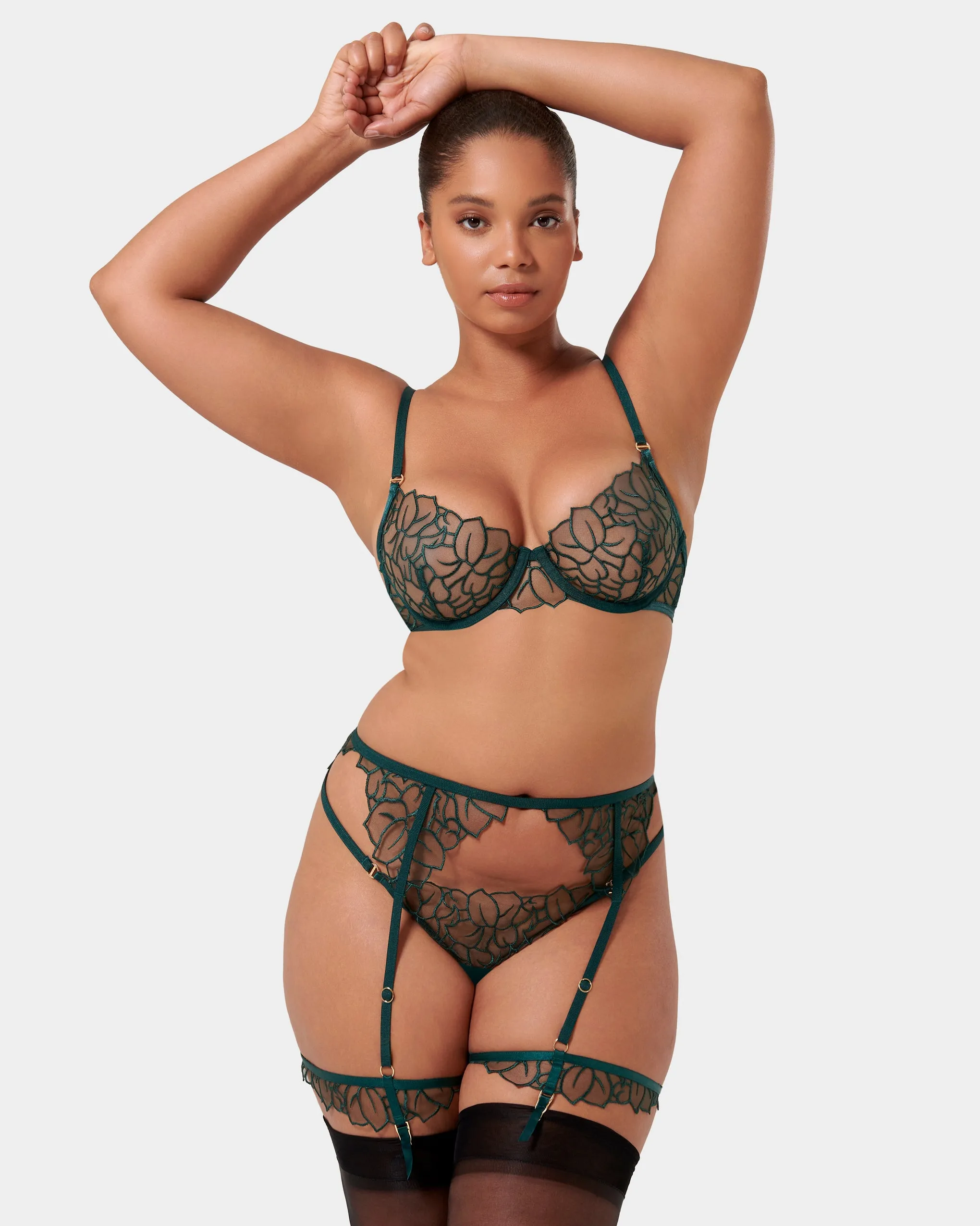 Laurel Leaf Embroidered Bra Green
